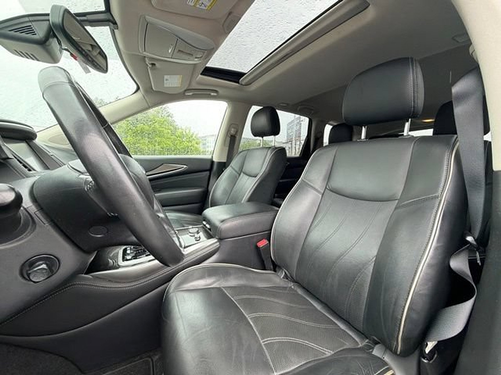Used 2019 INFINITI QX60 Luxe w/ Essential Package AWD/4WD image 19