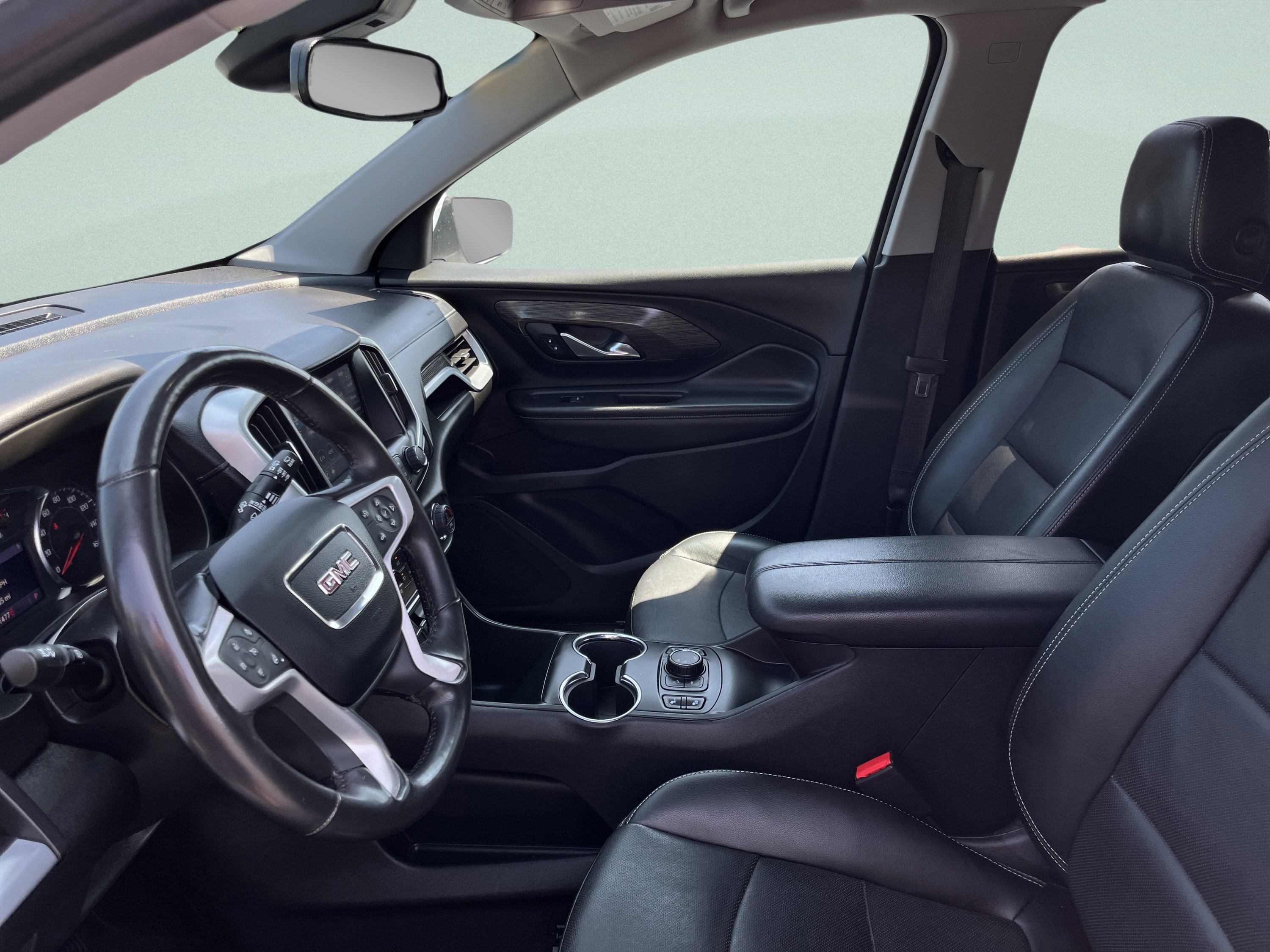 Used 2022 GMC Terrain SLT image 30