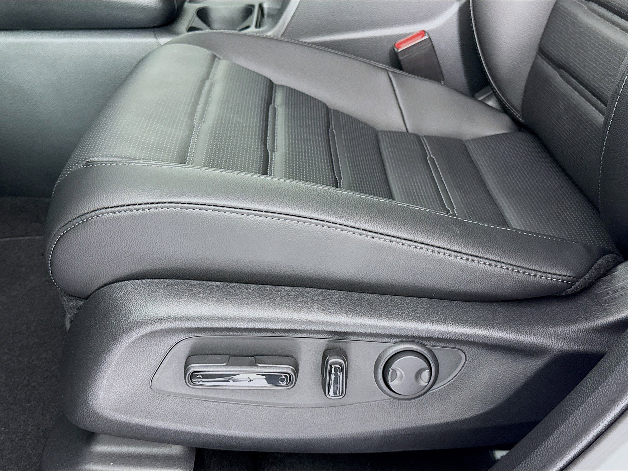 New 2026 Honda CR-V EX-L image 18