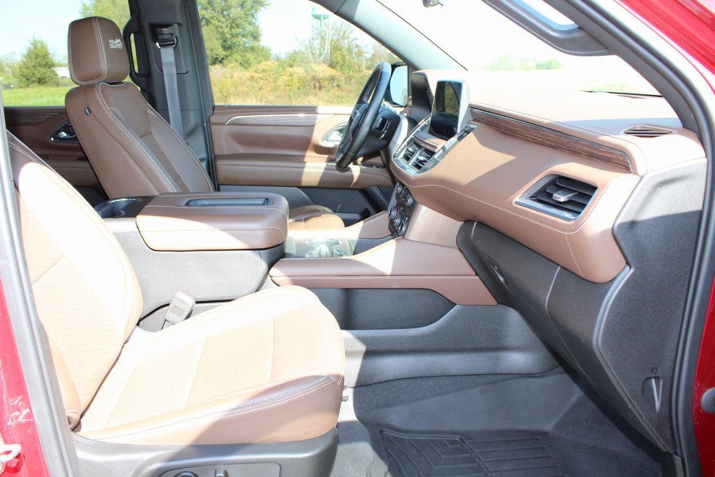 Used 2023 Chevrolet Tahoe High Country image 17