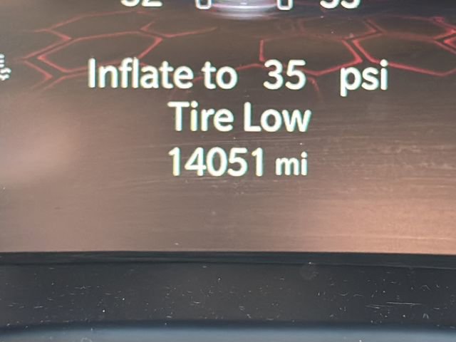 Used 2024 Jeep Compass Sport image 28