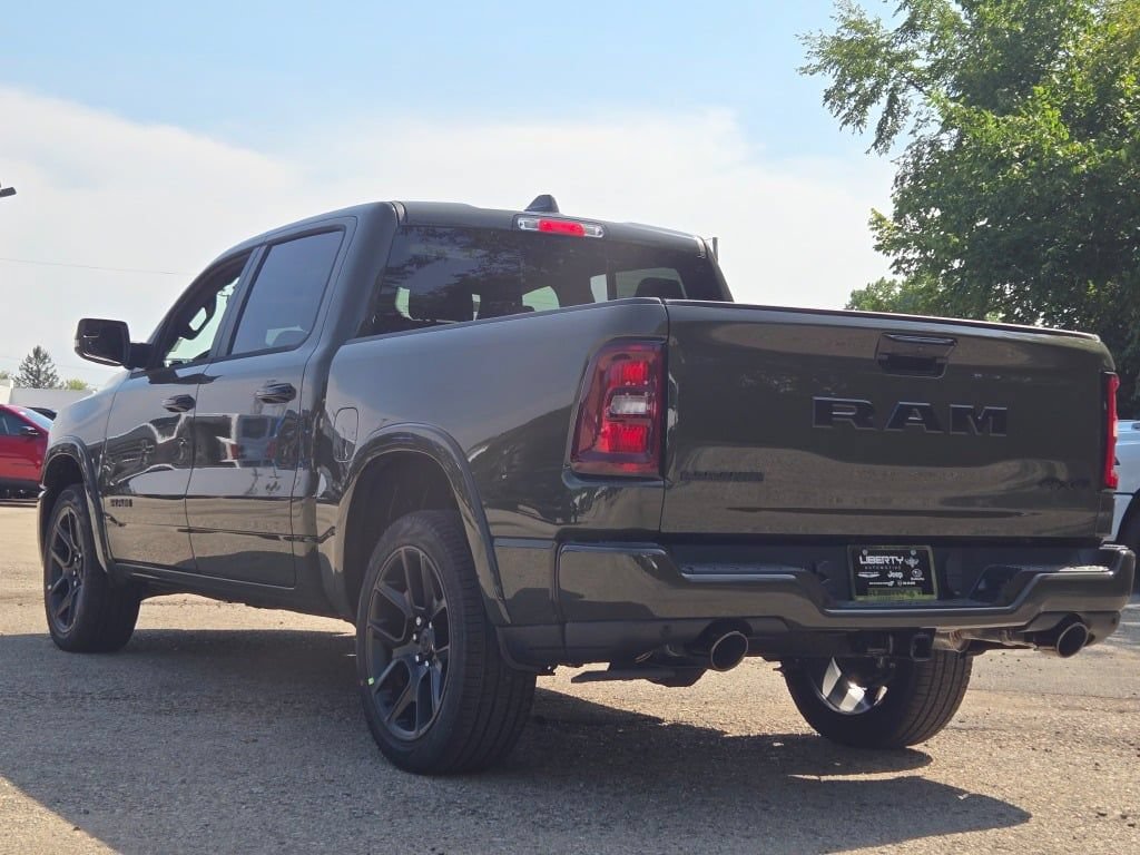 New 2027 RAM 1500 Laramie w/ Night Edition AWD/4WD image 20