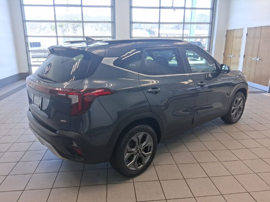 Used 2024 Kia Seltos S image 19
