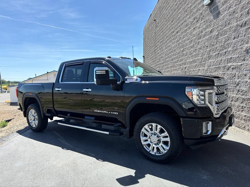 Used 2020 GMC Sierra 3500 Denali w/ Denali Ultimate Package AWD/4WD image 1