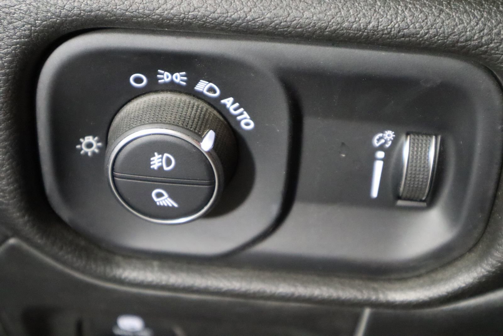 Used 2022 RAM 1500 Big Horn image 47