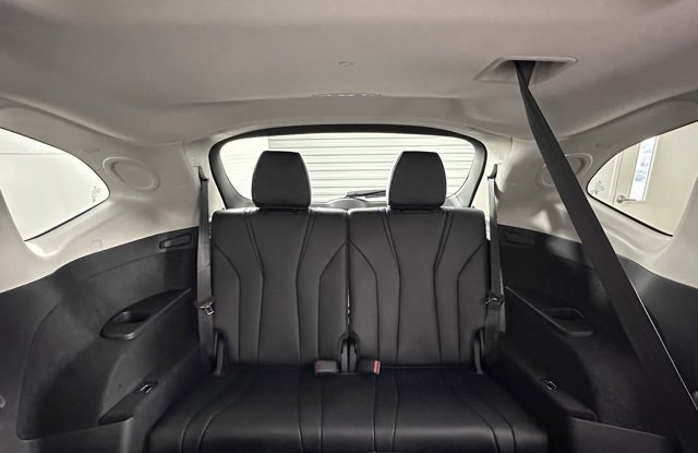 Used 2026 Acura MDX w/ Technology Package image 25