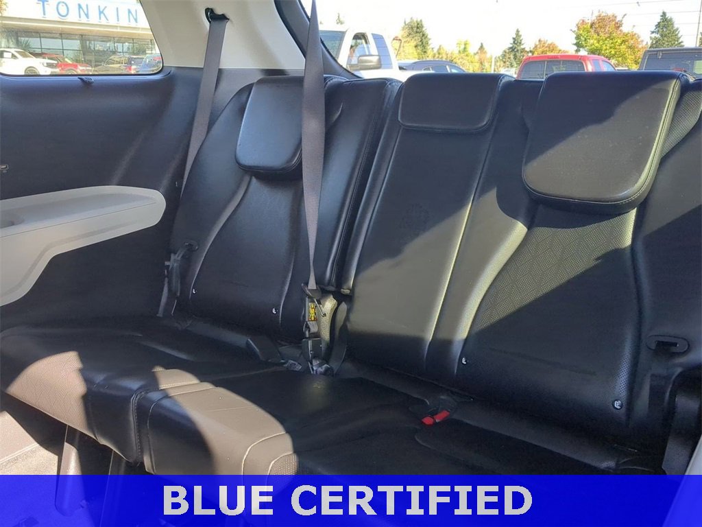 Used 2024 Kia Carnival EX image 34