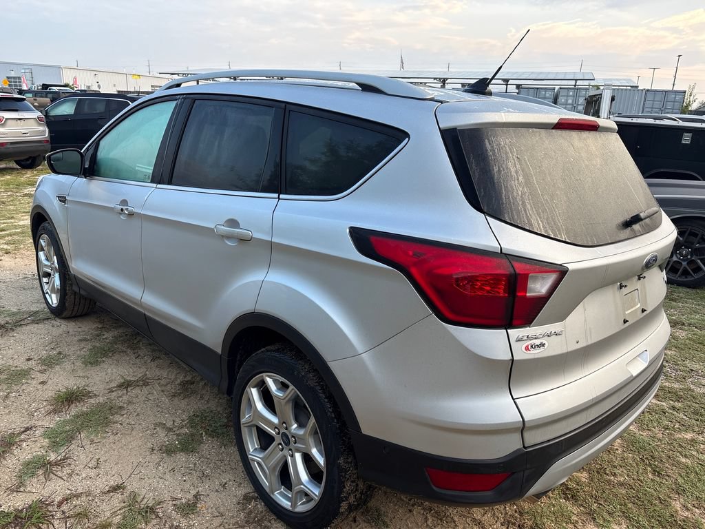 Certified 2019 Ford Escape Titanium AWD/4WD image 17