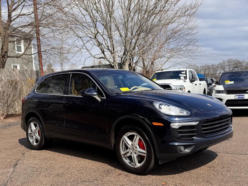 Used 2016 Porsche Cayenne image 8