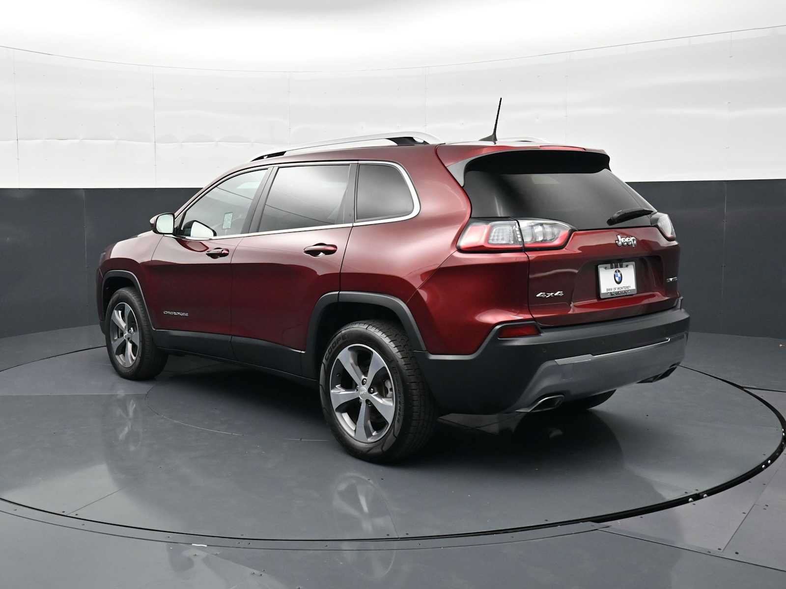 Used 2020 Jeep Cherokee Limited AWD/4WD image 7