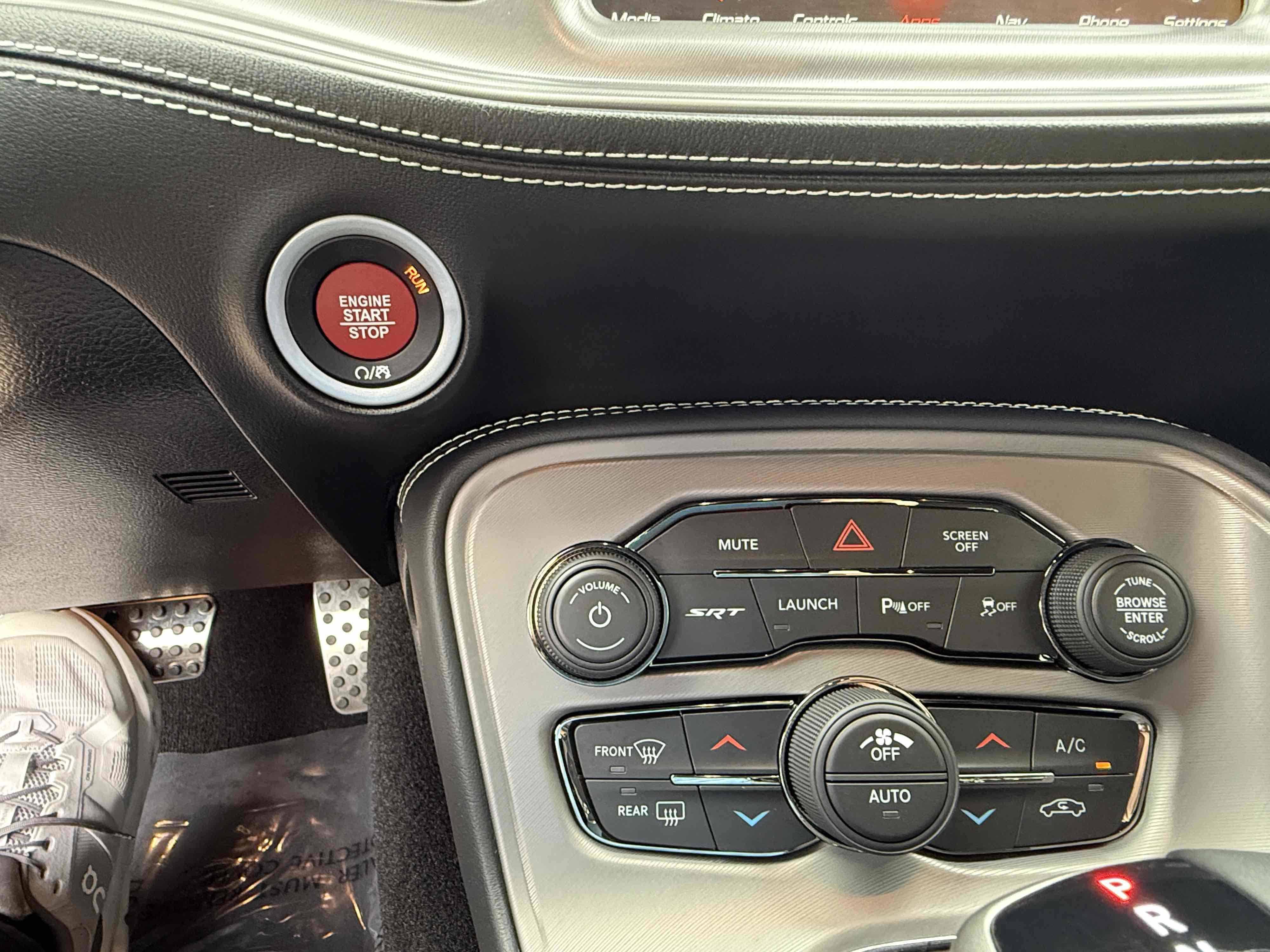 Used 2023 Dodge Challenger SRT Hellcat RWD image 50