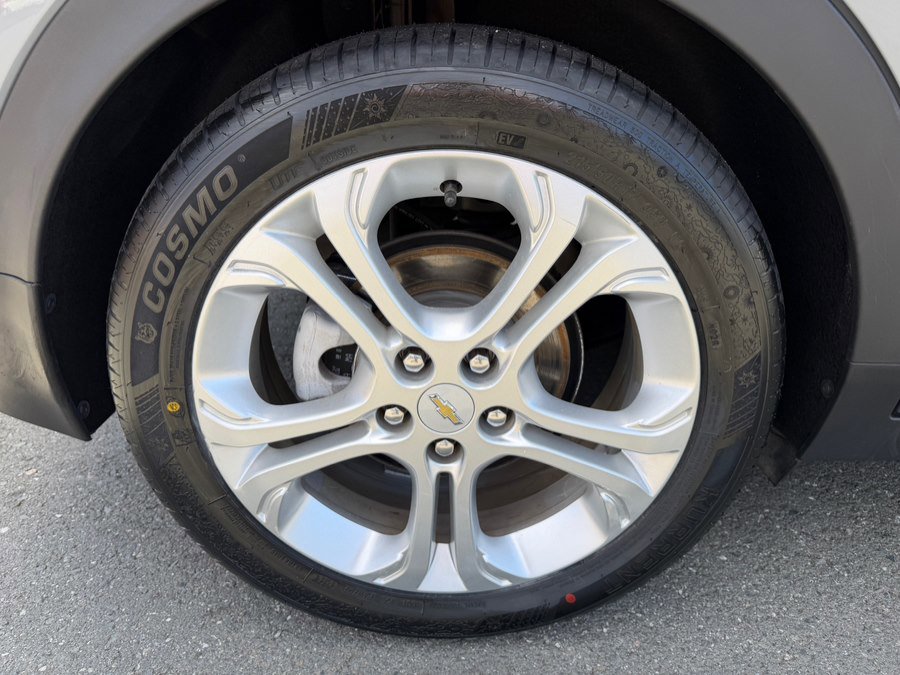 Used 2021 Chevrolet Bolt LT image 45