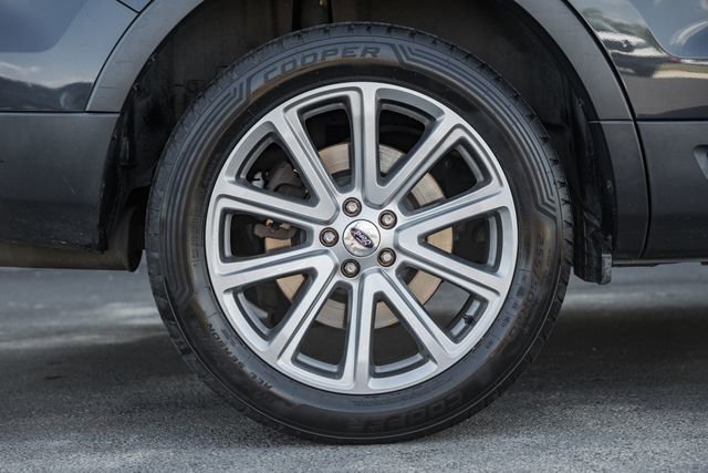 Used 2017 Ford Explorer Limited AWD/4WD image 27