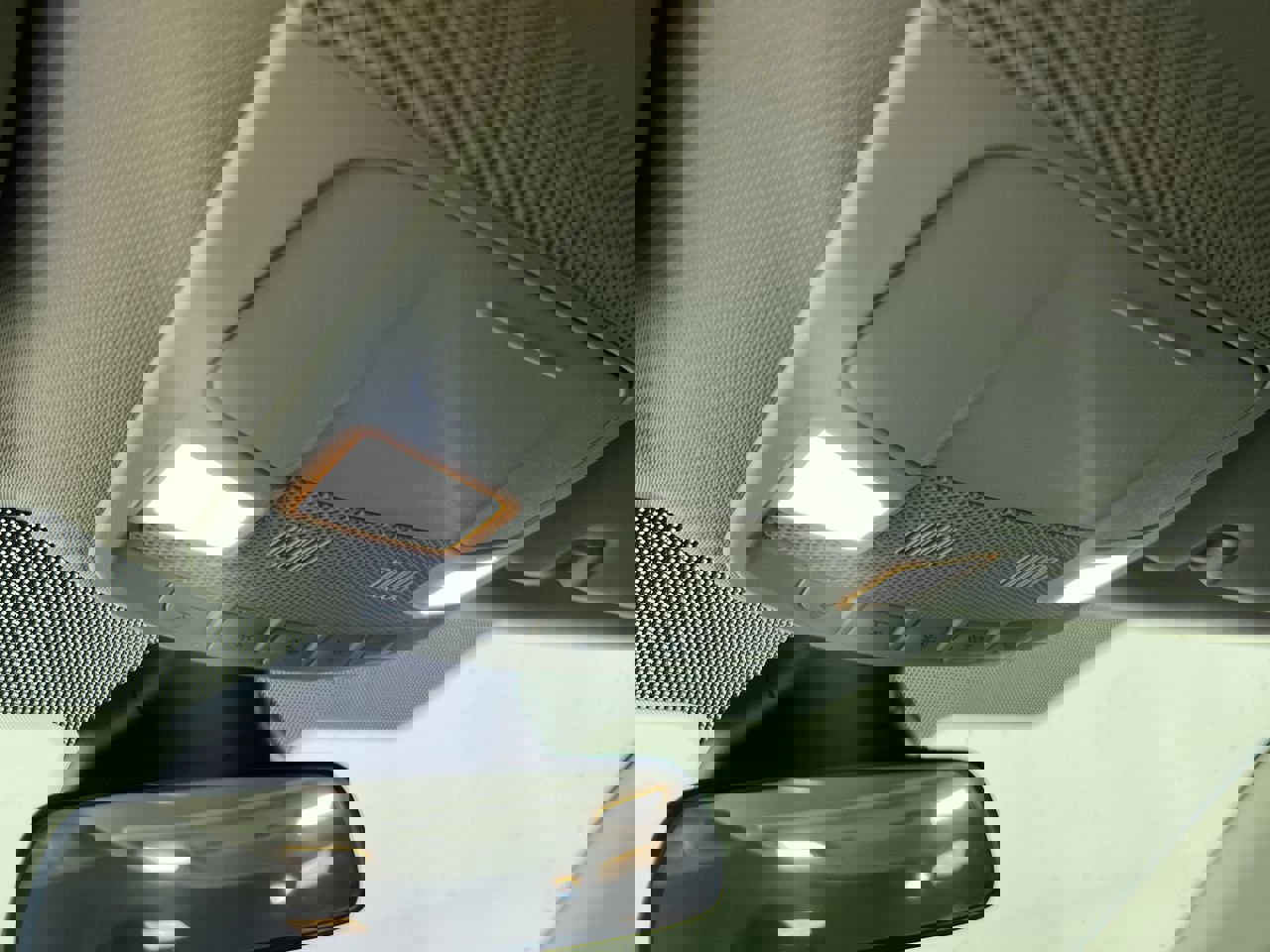 Used 2022 Ford Edge SE w/ Black Appearance Package image 19