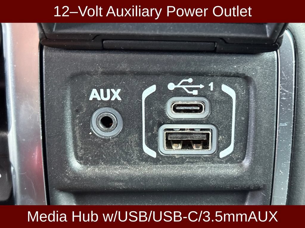 Used 2025 Jeep Gladiator Sport AWD/4WD image 12
