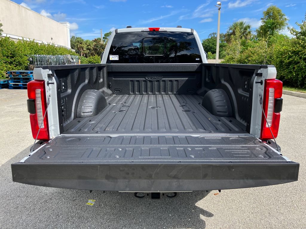 New 2026 Ford F350 XLT w/ XLT Premium Package image 9