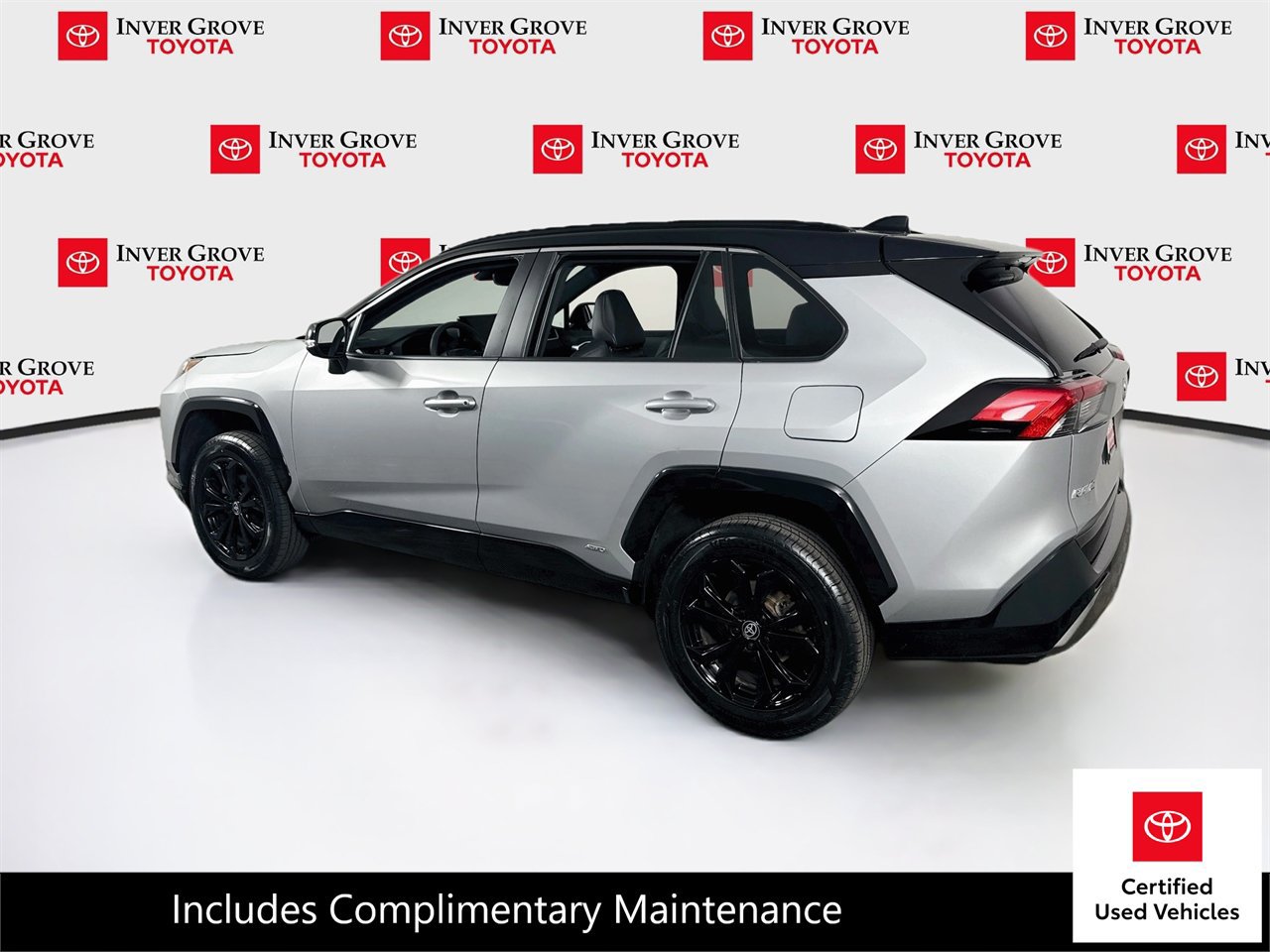 Certified 2024 Toyota RAV4 XSE AWD/4WD image 7