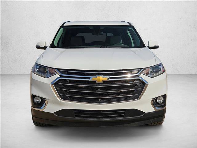 Used 2020 Chevrolet Traverse LT w/ LT Premium Package AWD/4WD image 2