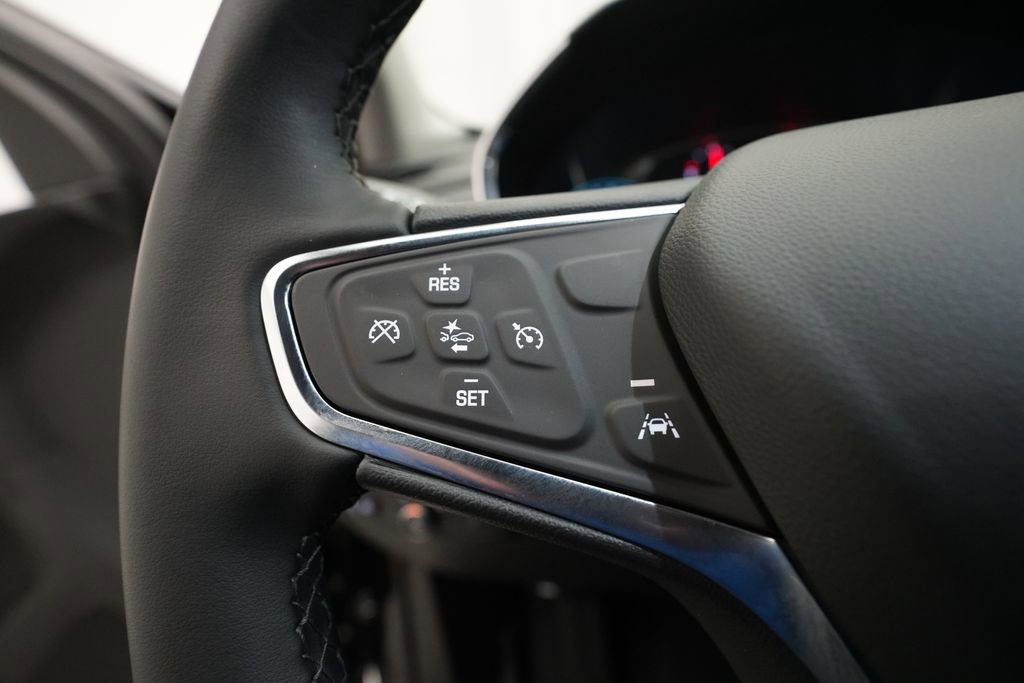 Certified 2024 Chevrolet Equinox LT w/ LPO, Floor Liner Package image 18