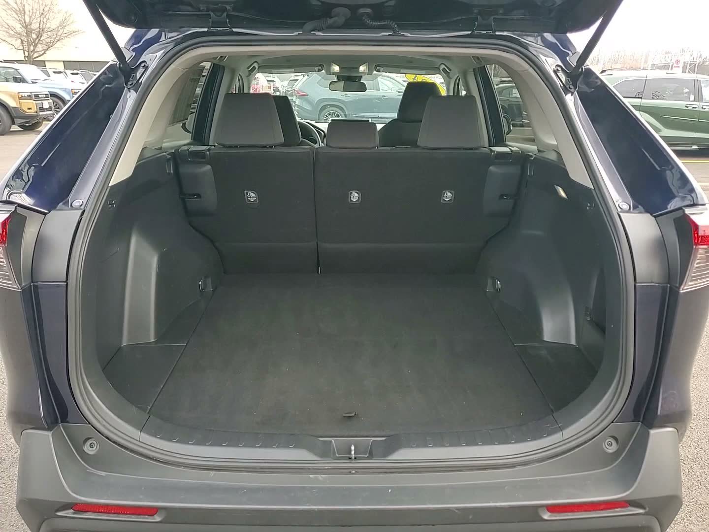 Certified 2024 Toyota RAV4 XLE image 7