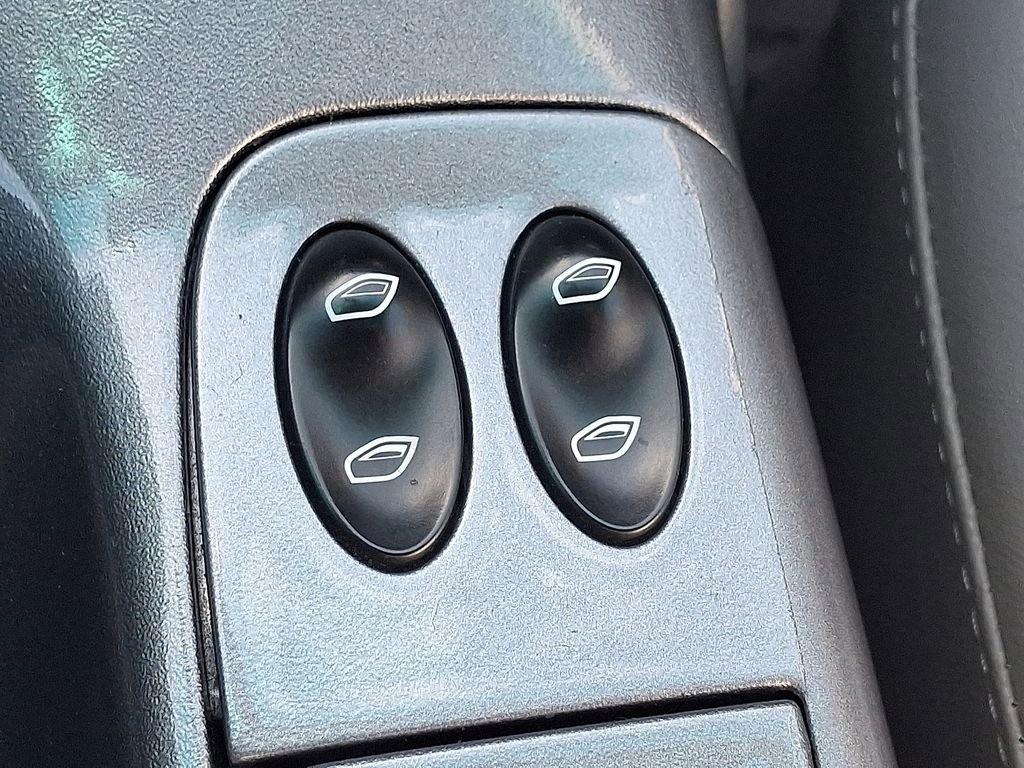 Used 2003 Porsche 911 Targa image 20