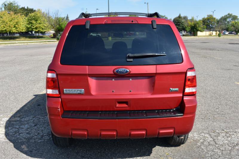 Used 2011 Ford Escape XLT w/ 202A Rapid Spec Order Code image 6