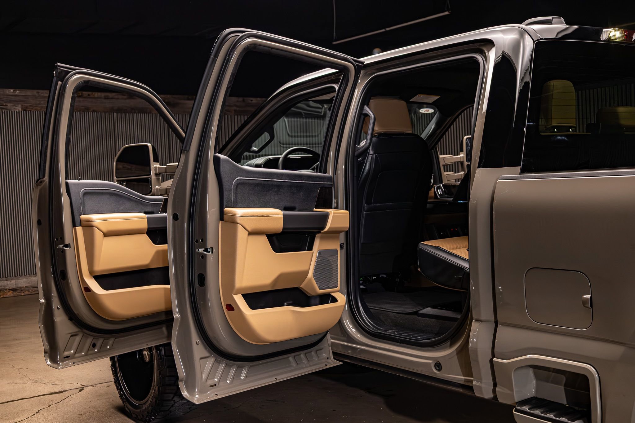 Used 2026 Ford F350 Lariat image 30