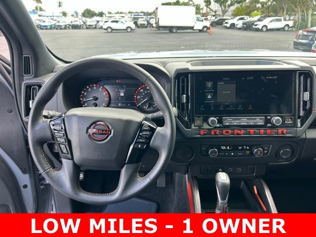 Used 2025 Nissan Frontier Pro-X w/ Tow Package image 17