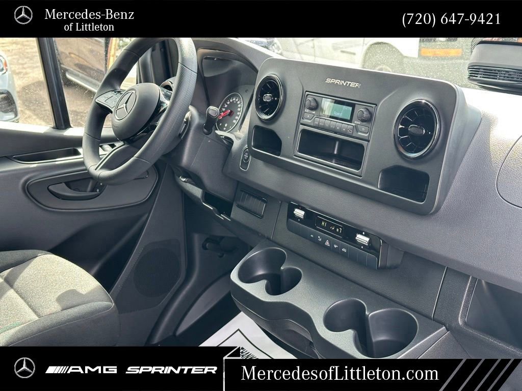New 2025 Mercedes-Benz Sprinter 2500 image 27
