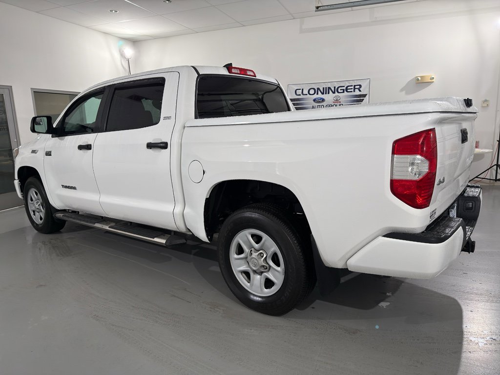 Used 2020 Toyota Tundra SR5 w/ SR5 Leather Package image 5