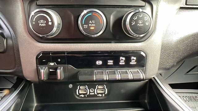 Used 2024 RAM 2500 Big Horn w/ Off Road Package image 27