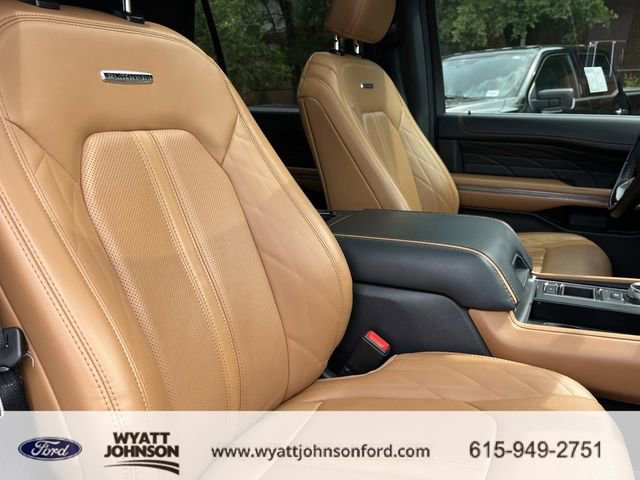 Used 2022 Ford Expedition Max Platinum RWD image 27