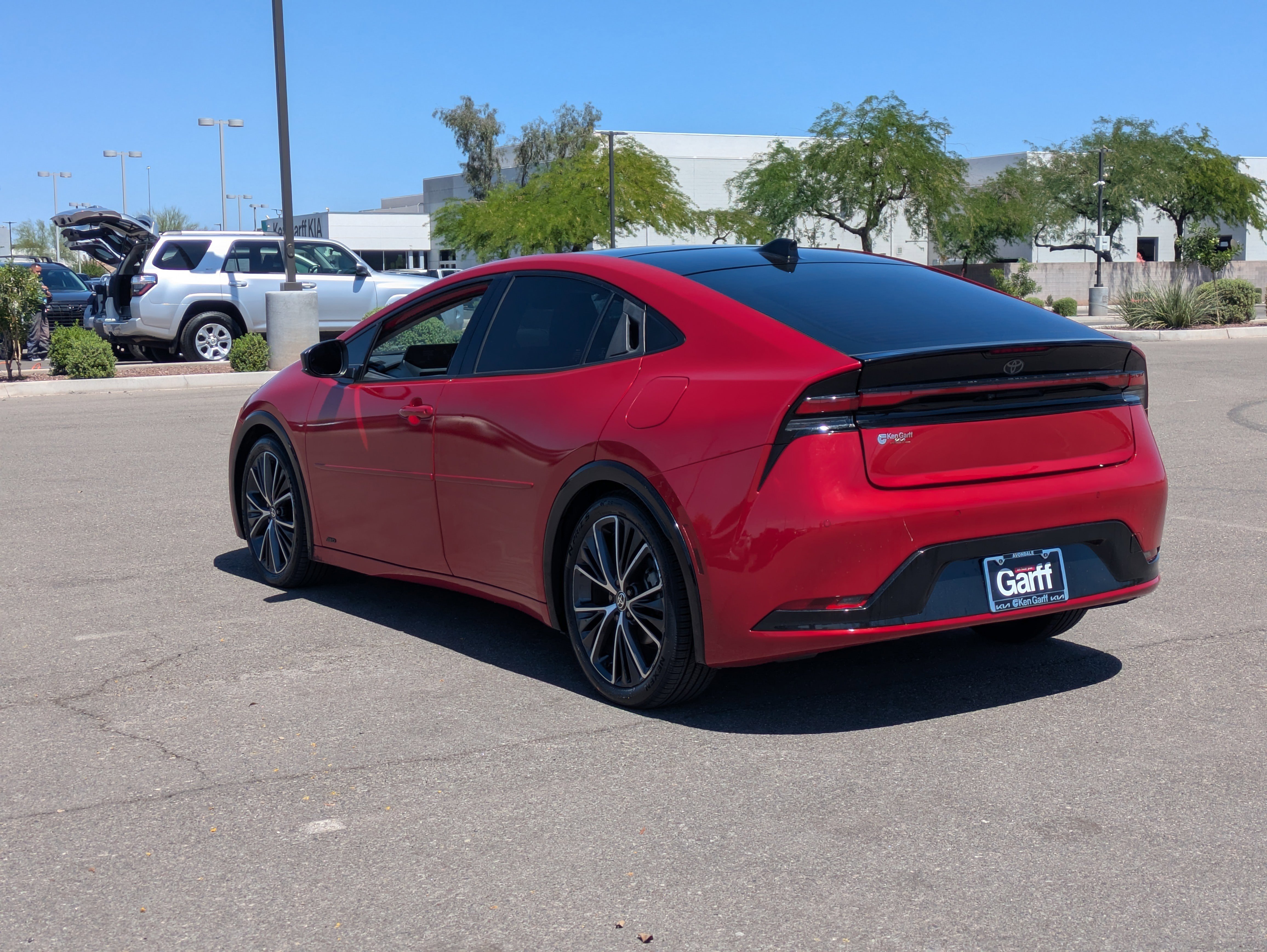 Used 2023 Toyota Prius Limited image 3