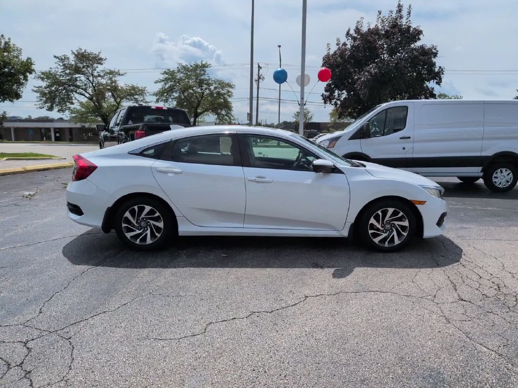 Used 2017 Honda Civic EX image 5