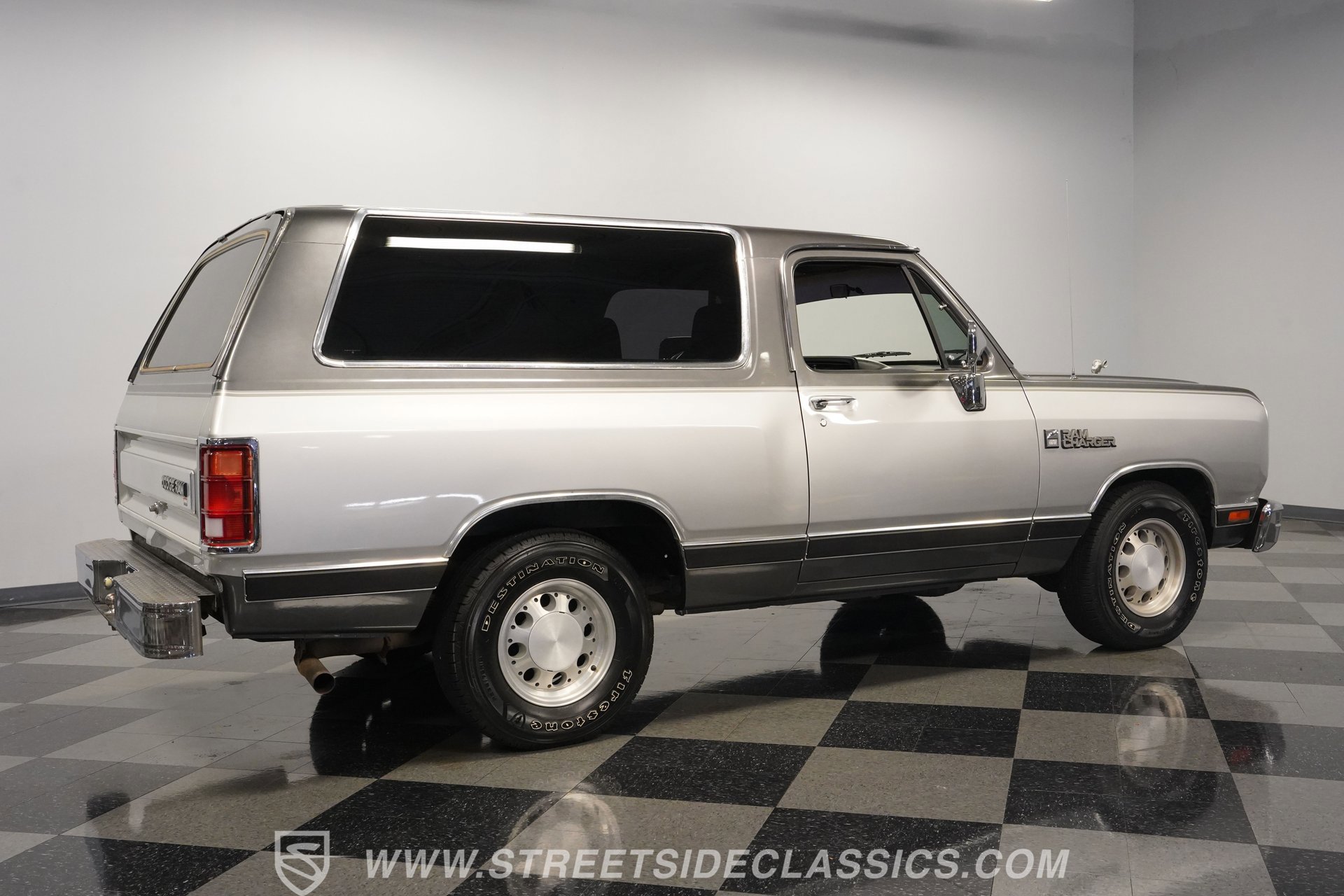 Used 1990 Dodge Ramcharger 2WD image 13