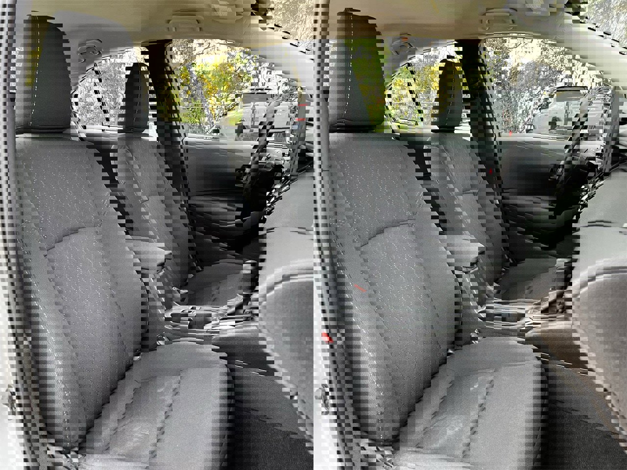 Used 2024 Toyota Corolla LE image 24