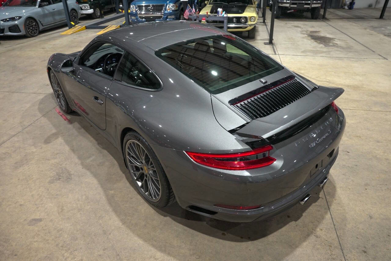 Used 2019 Porsche 911 Carrera S image 16