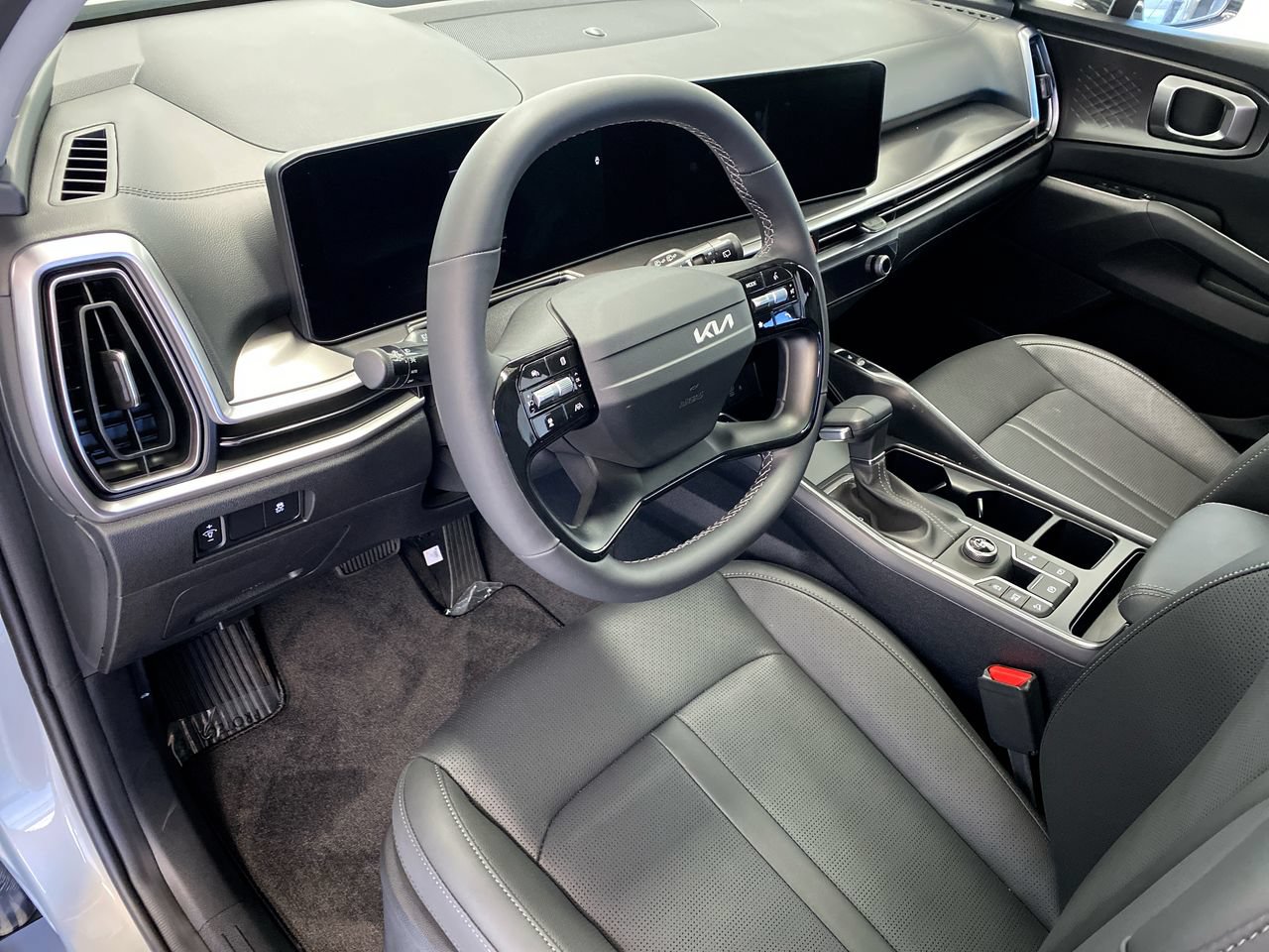 New 2026 Kia Sorento S FWD image 21