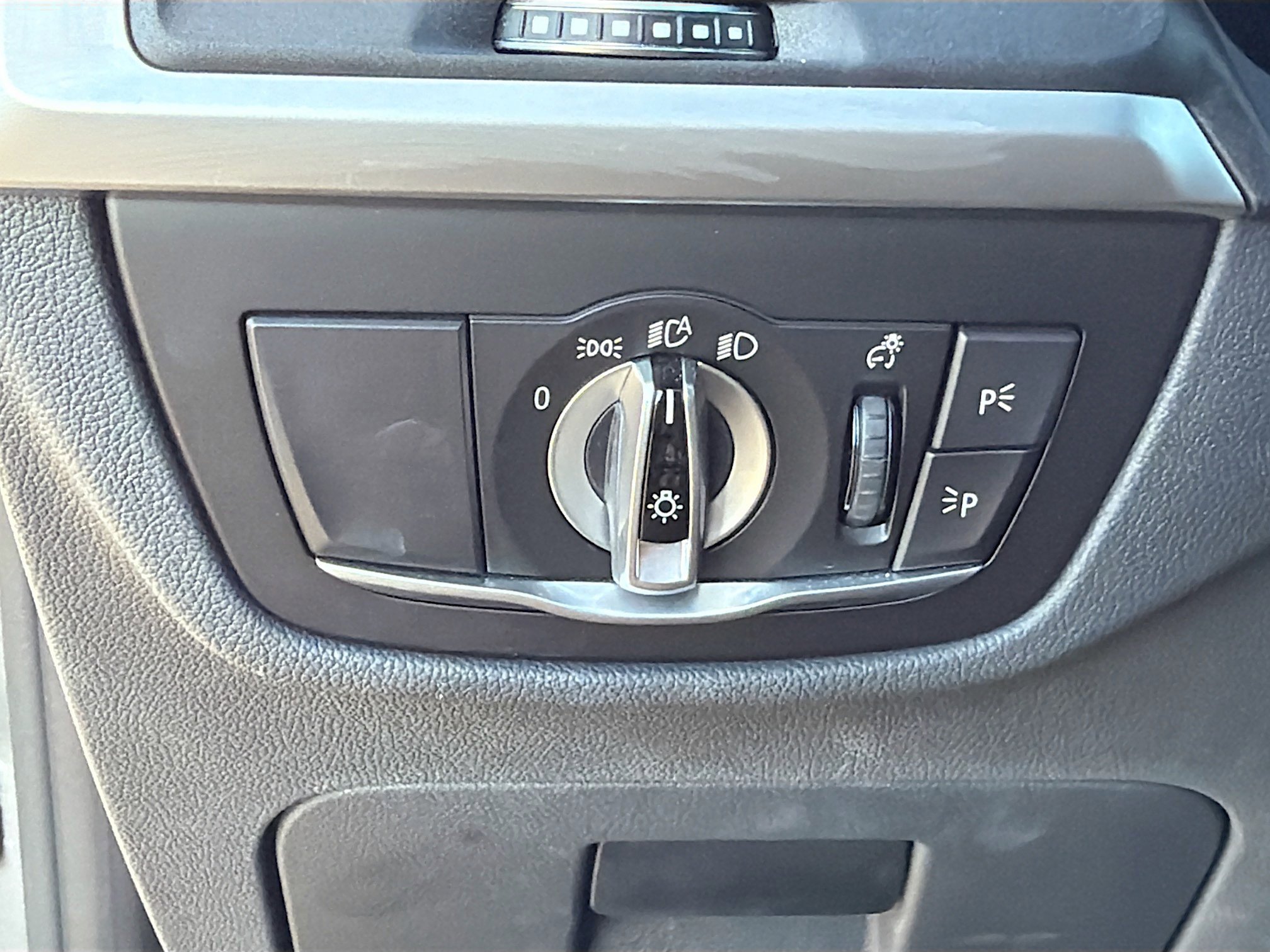 Used 2023 BMW X3 sDrive30i w/ Convenience Package w/ZPA image 35