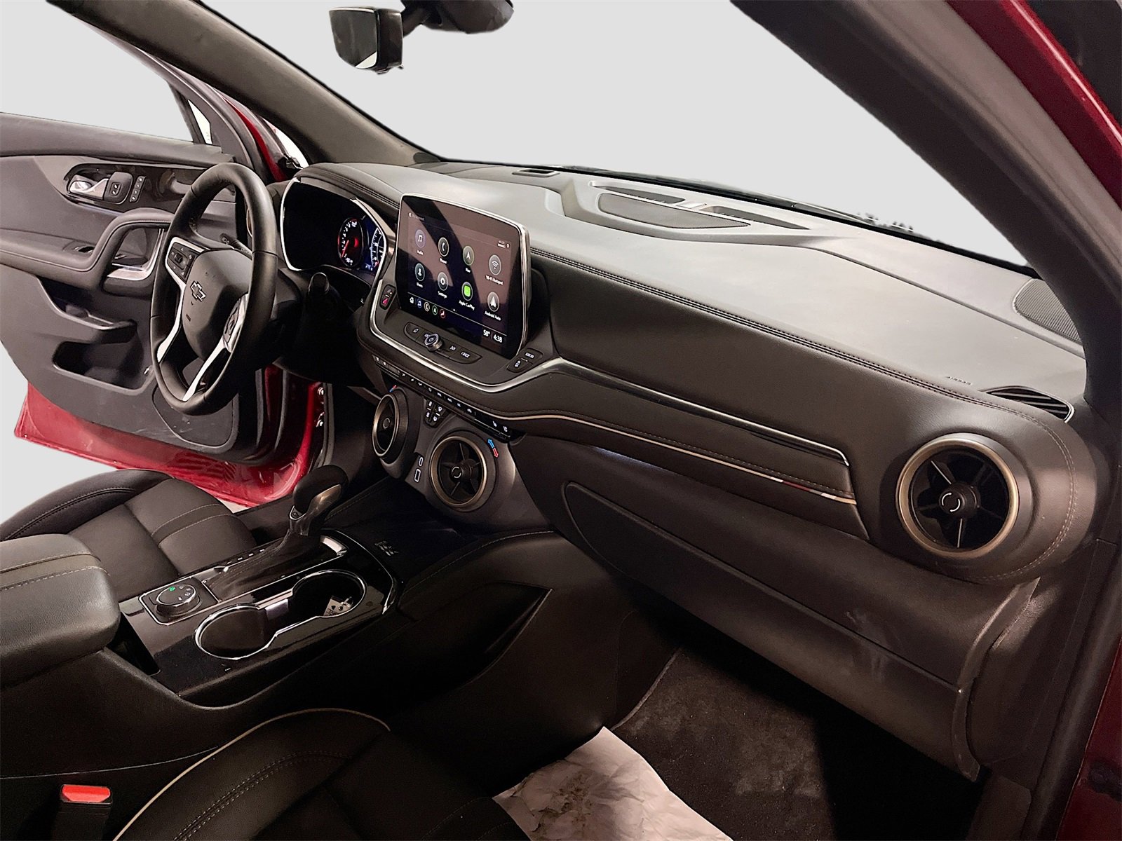 Used 2025 Chevrolet Blazer Premier w/ Driver Confidence II Package image 30