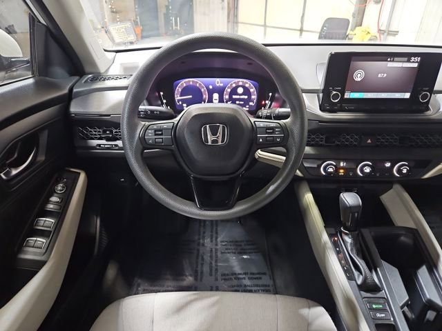 Certified 2023 Honda Accord LX image 13