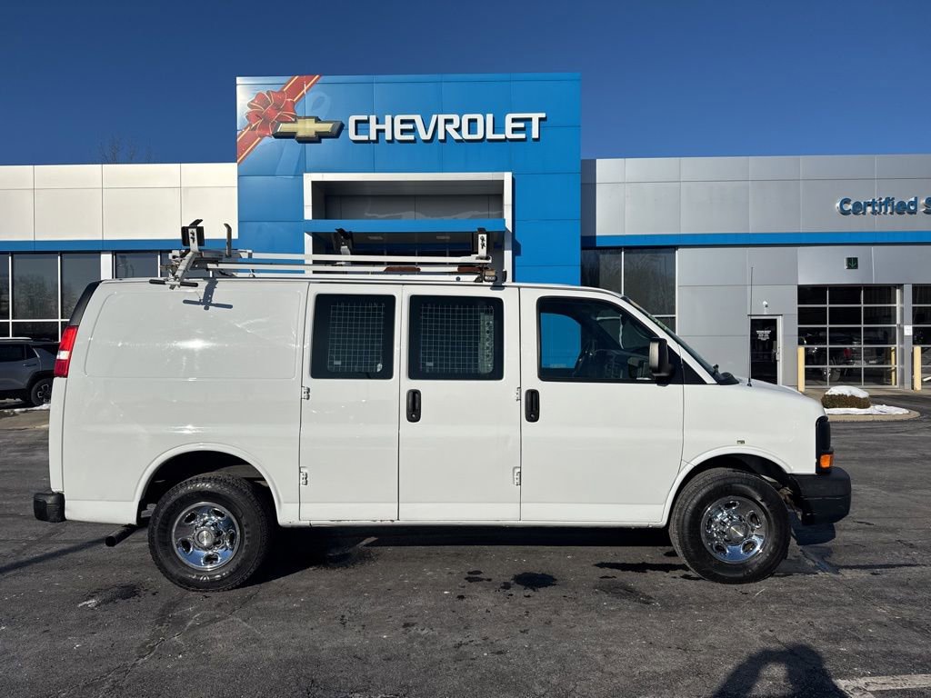Certified 2015 Chevrolet Express 2500 image 28