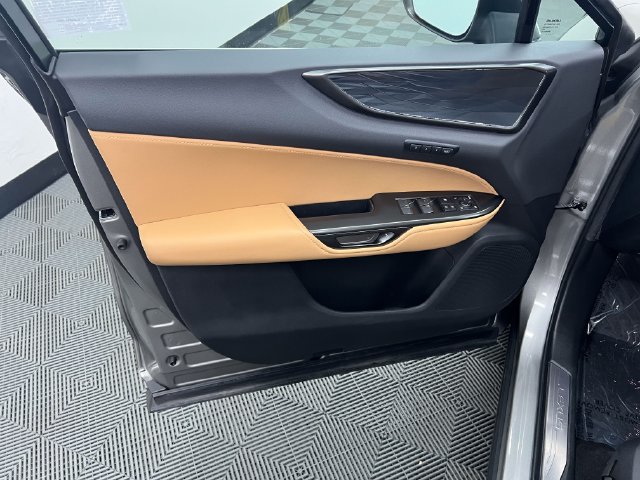 Certified 2024 Lexus NX 350 AWD image 9