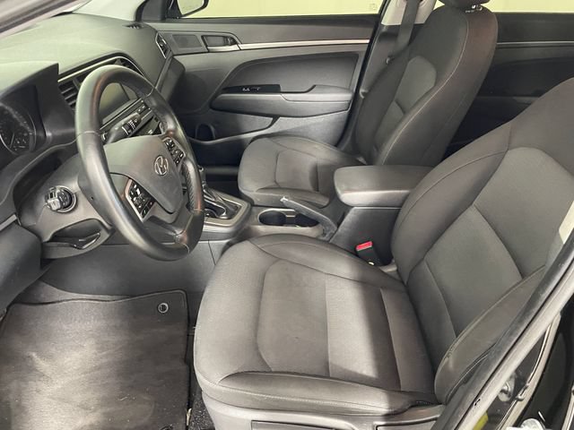 Used 2018 Hyundai Elantra Value Edition FWD image 2