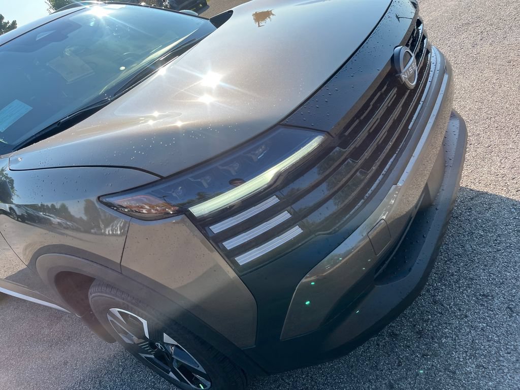 New 2027 Nissan Kicks SV w/ SV Premium Package AWD/4WD image 36