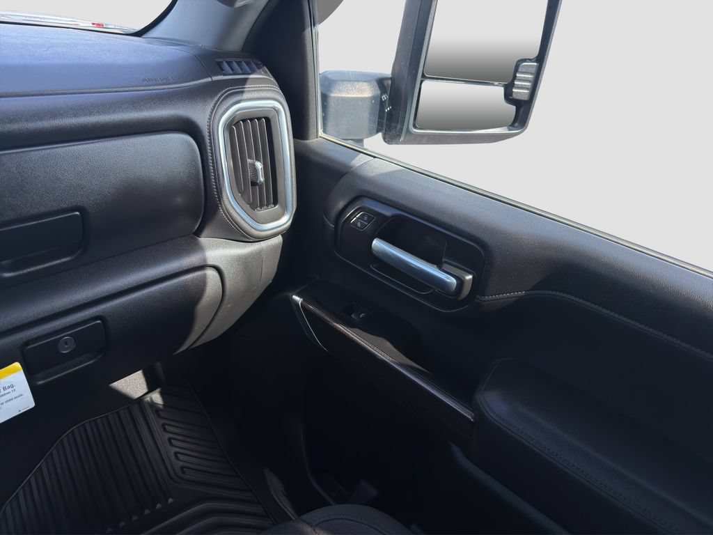 Used 2020 Chevrolet Silverado 3500 LT AWD/4WD image 31