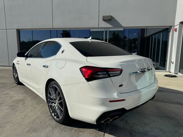 Certified 2022 Maserati Ghibli Modena Q4 image 6