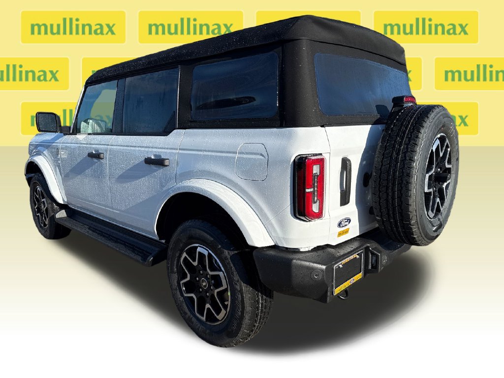New 2026 Ford Bronco Outer Banks AWD/4WD image 4