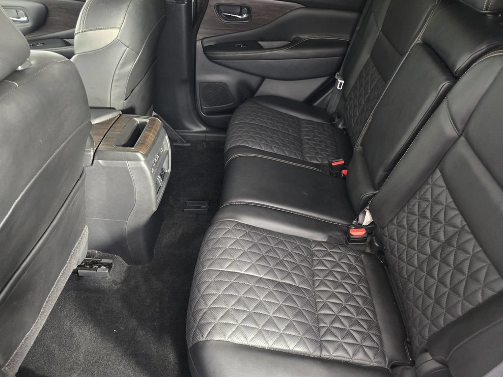 Used 2024 Nissan Murano Platinum w/ Cargo Package FWD image 33