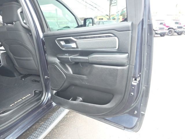 Used 2019 RAM 1500 Big Horn AWD/4WD image 48